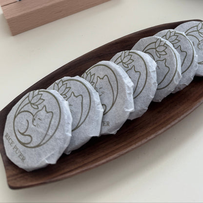 Glutinous rice pu'er mini-cakes