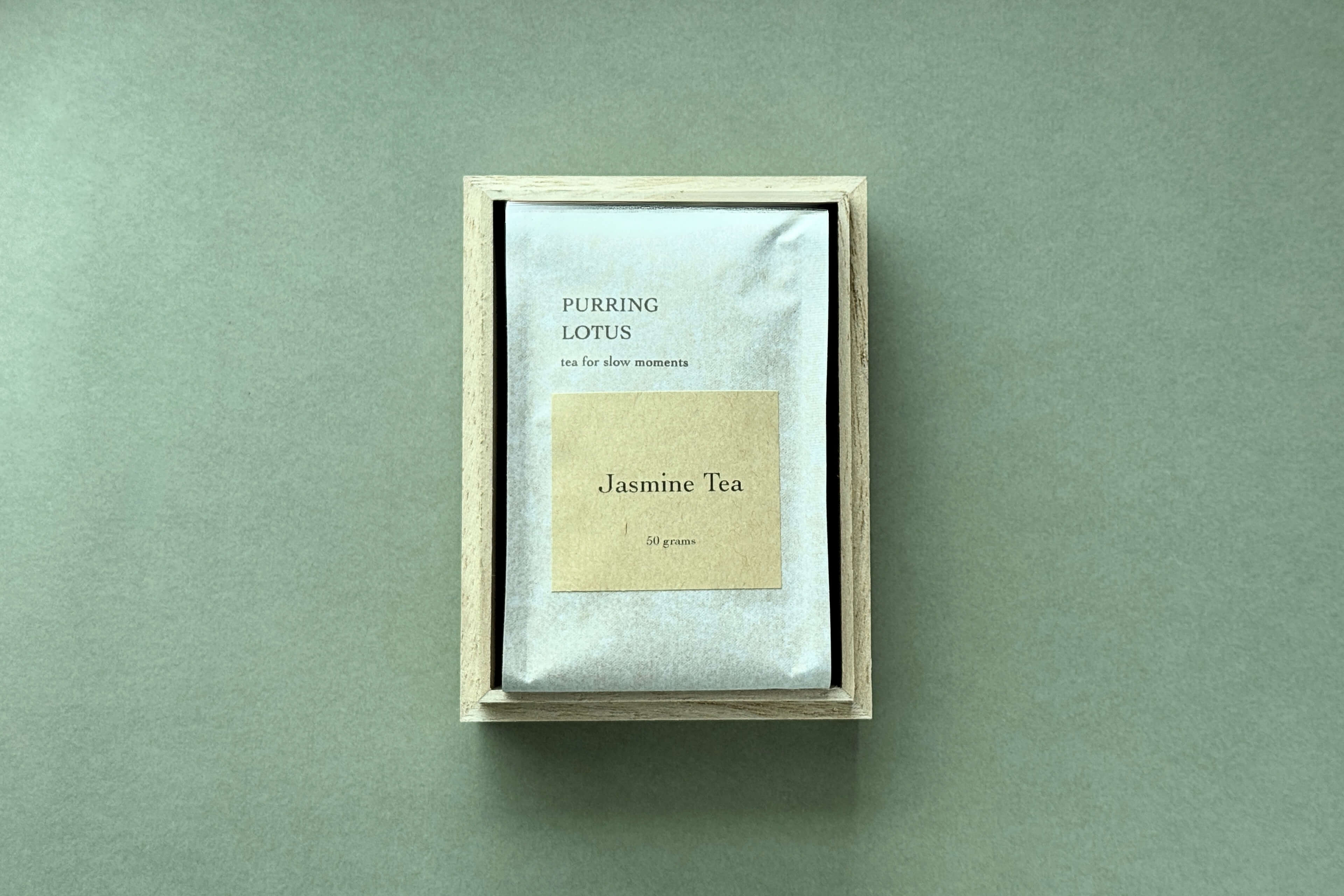 Jasmine tea box open