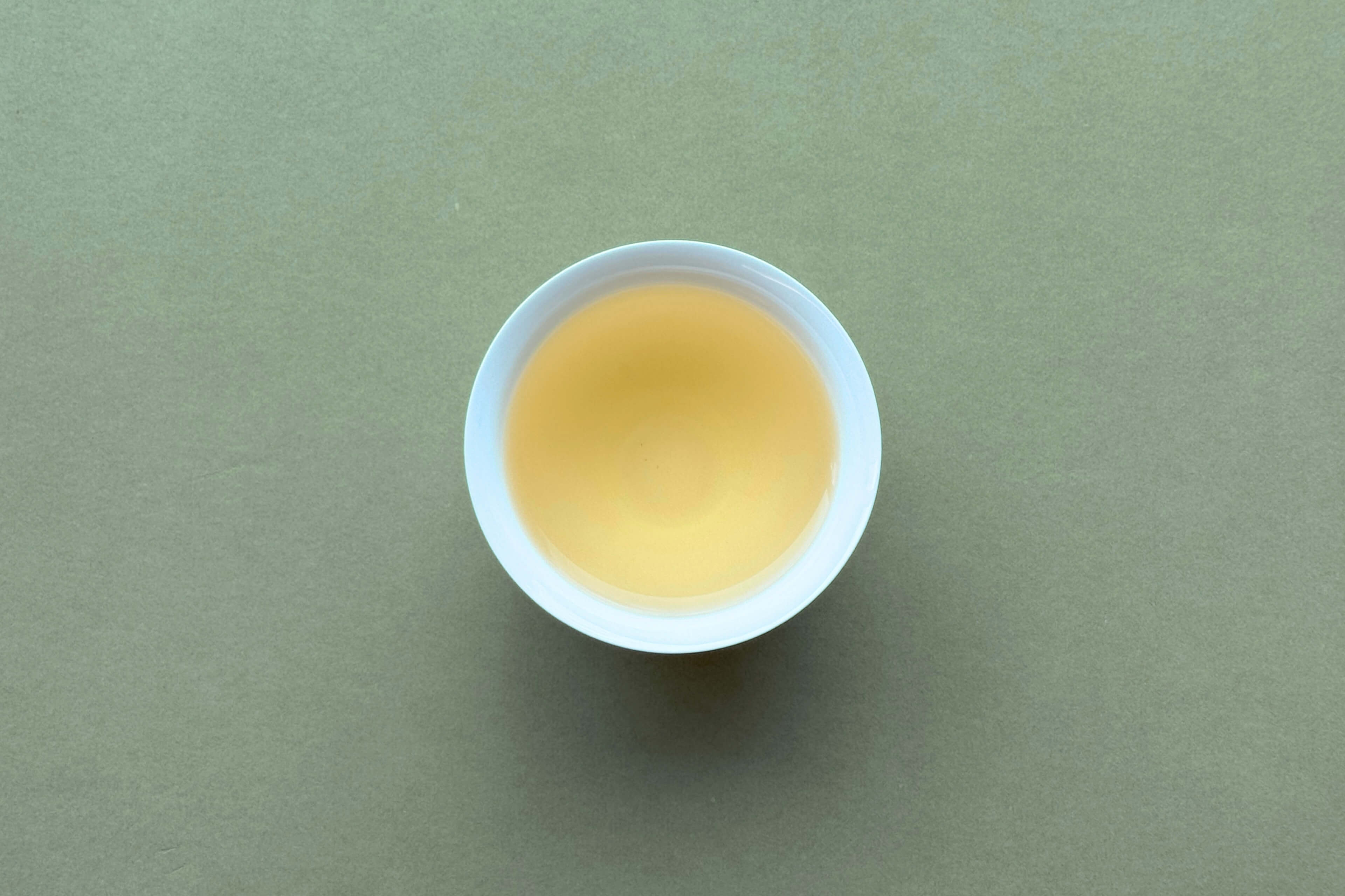 Jasmine tea liquor