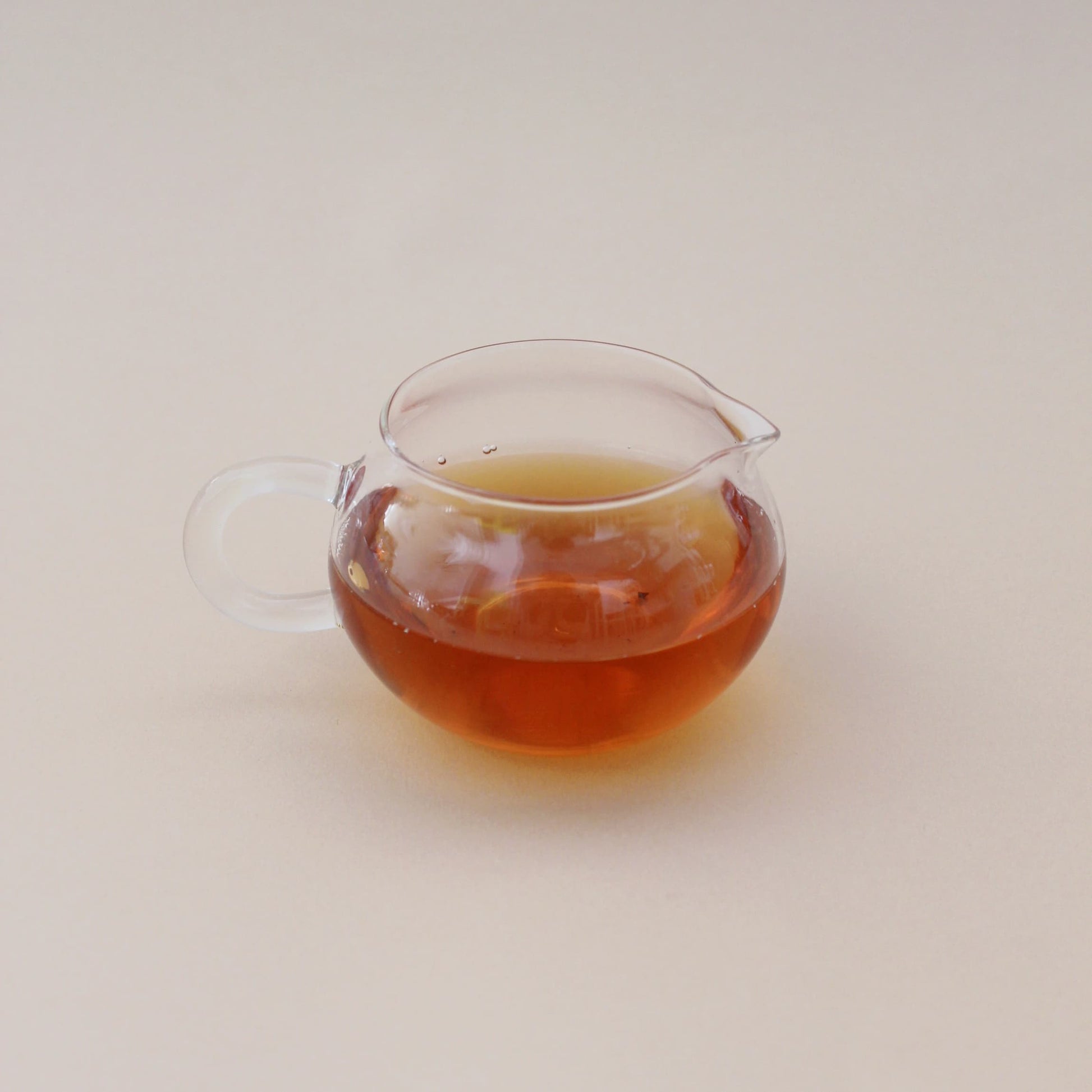 Wuyi Rock Oolong liquor in a pitcher